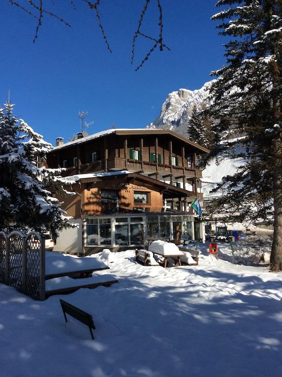 Hotel Al Lago Soraga Esterno foto