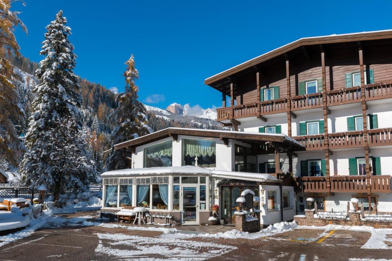 Hotel Al Lago Soraga Esterno foto